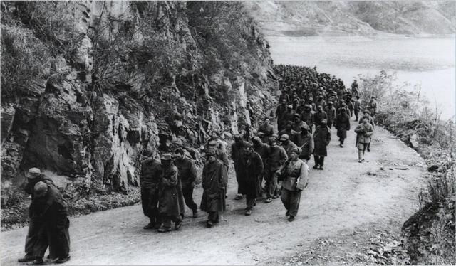 国防部发布■国际军事合作成就展⑤：《第一部分 攻坚克难 巩固新生——积极配合重大军事斗争》