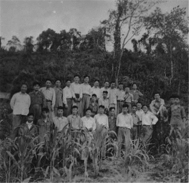 国防部发布■国际军事合作成就展⑤：《第一部分 攻坚克难 巩固新生——积极配合重大军事斗争》