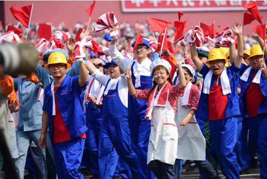 经济日报-中国经济网：走进幕后制装团队，揭秘国庆游行群众服装的制作过程