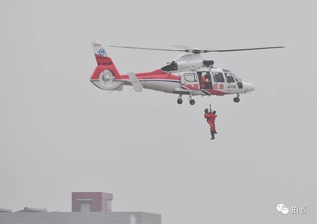 [新京报]除了酷似UFO的国产武装直升机，直博会上还有啥？