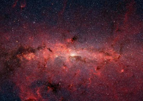 #中国新闻网#星光熠熠！NASA揭开银河系中心区域神秘面纱(图)