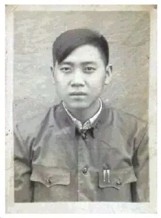 【未来网】那年今日，他的生命定格在26岁，英雄故事却激励一代代青少年