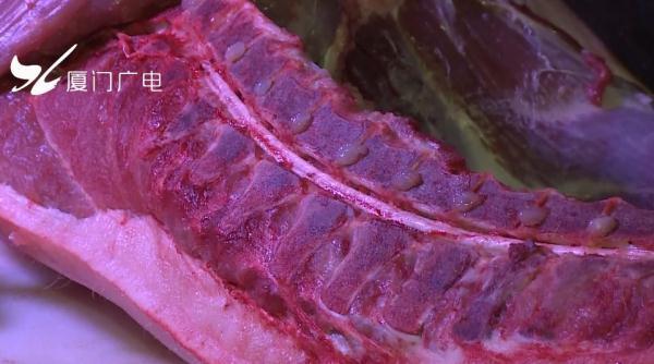 【光明网】凌晨突击！厦门查获1560斤私宰肉，这种肉千万别买……