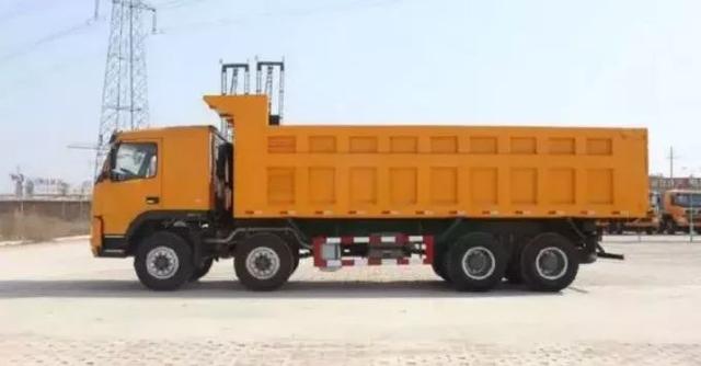 新华网：无锡高架桥侧翻，超载如何治？丨思客问答