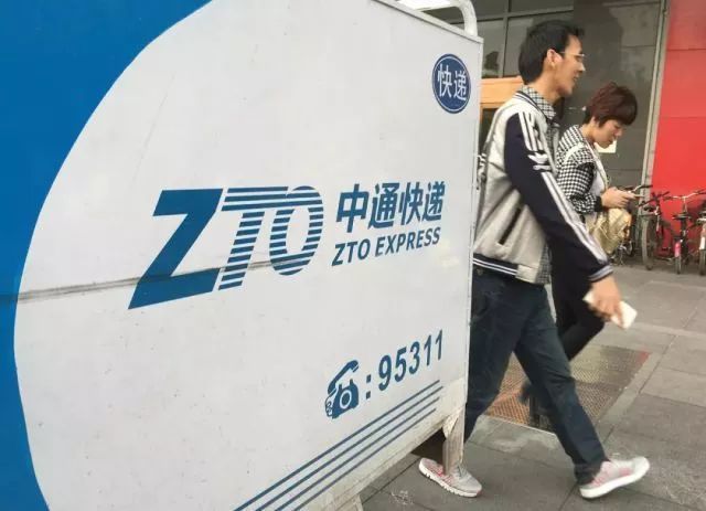【新闻坊】打响头炮！双十一还没来，这家快递公司就开始涨价了！其他几家呢？