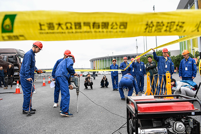 文汇报@更精细、更精准！“水电煤”全套应急已就位！70秒看进博会(5)