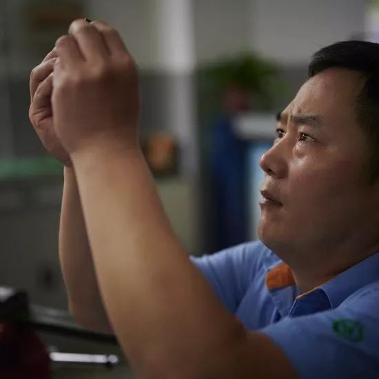 「国资小新」他用3000个鸡蛋练就这门“绝世武功”丨初心故事?