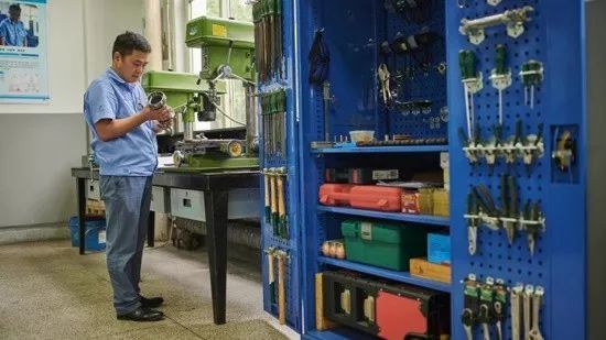 「国资小新」他用3000个鸡蛋练就这门“绝世武功”丨初心故事?