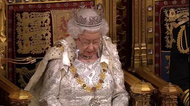 【新京报网】英女王第65次发表议会演讲 会对“脱欧”产生影响吗？