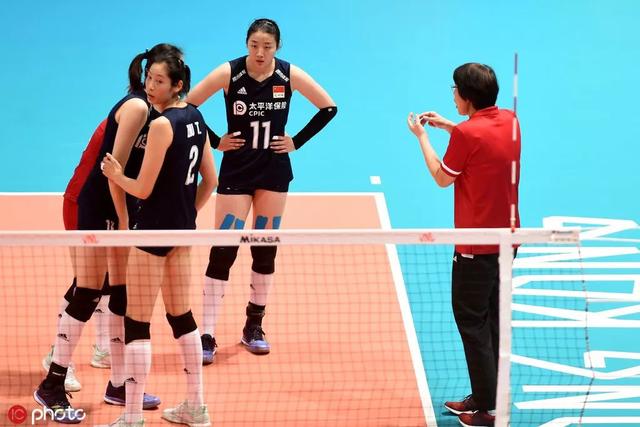 女性之声@巩俐《中国女排》造型惊呆无数网友！郎平本人回应了