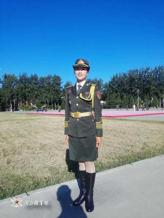 连续演奏4个小时是什么感觉一起来听听某旅7名联合军乐团受阅官兵的