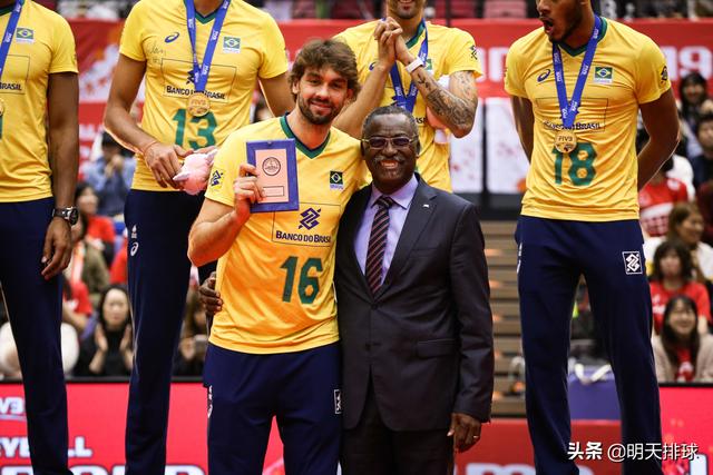 最佳副攻:卢卡斯(巴西)