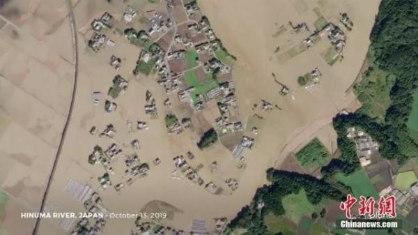 「光明网」74人死亡、核污染物冲入河流……被台风虐得焦头烂额的日本灾民，依然在坚持做这件事