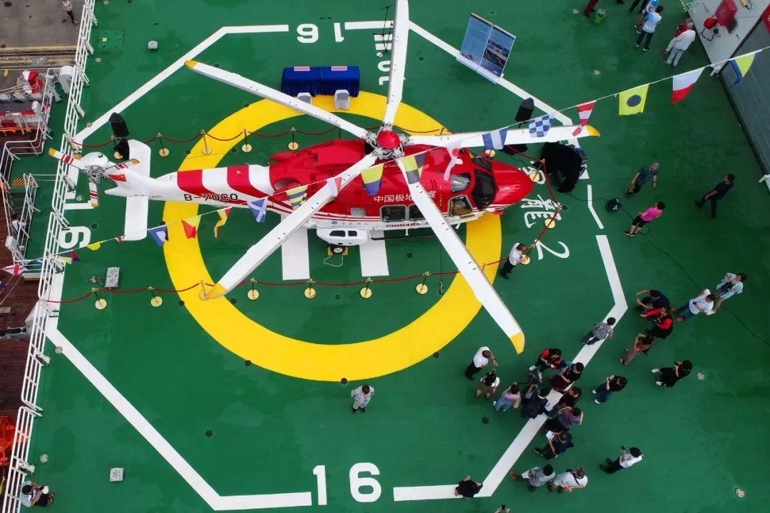 参考消息@勇士不怕远征难 中国又一重器启航了