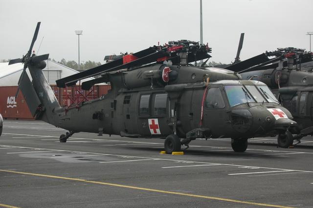 #环球网#美军大批直升机抵达欧洲 路途遥远用海运