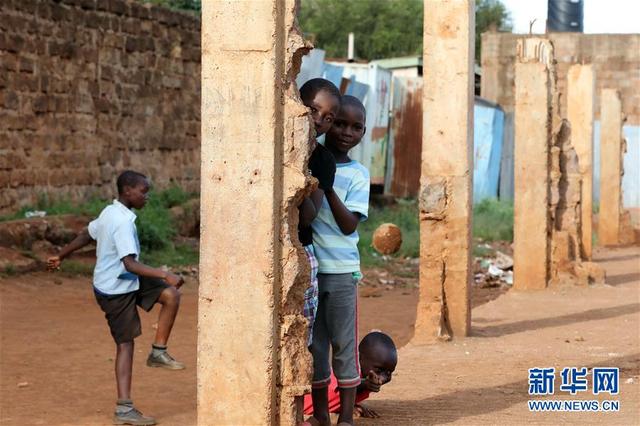 「新华网」国际消除贫困日：探访肯尼亚基贝拉贫民窟