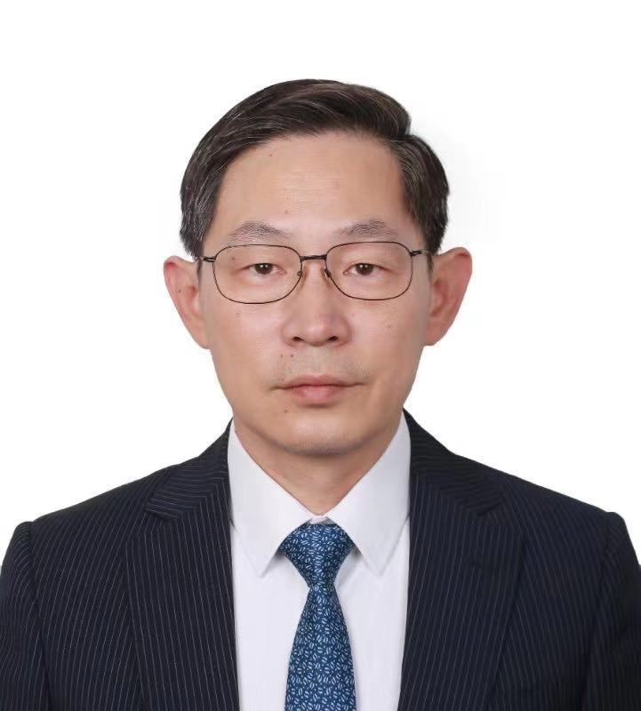 [澎湃新闻]外交部涉外安全事务司副司级干部黄亚中任中国驻玻利维亚大使