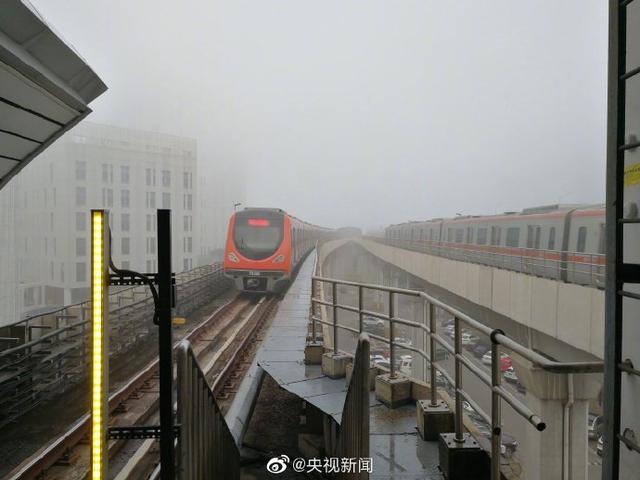 环球网：北京遇下半年首场特强浓雾