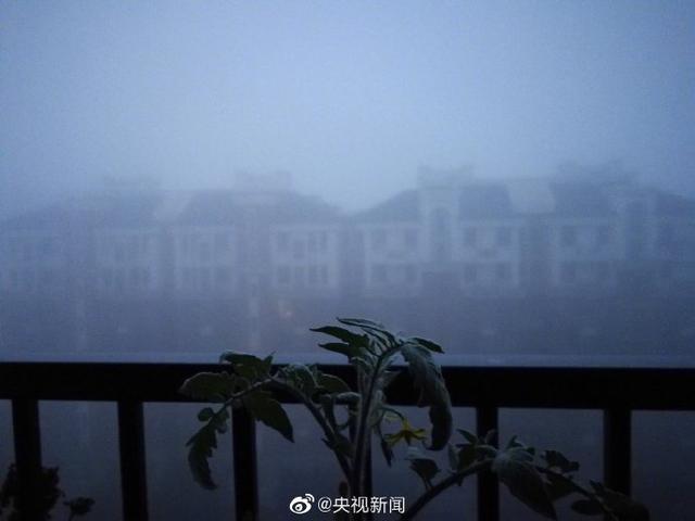 环球网：北京遇下半年首场特强浓雾