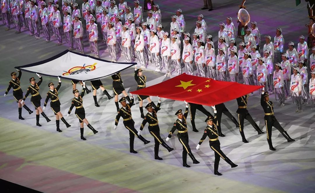 奥运会开幕式升国旗图片