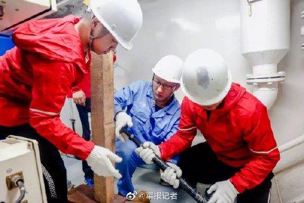 光明网■火箭运输船编队完成多项应急演练