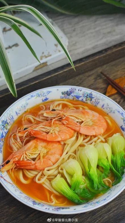 【文汇报】调查显示近半大学生不吃早餐！家长掌握这几点，让孩子早餐吃得健康学习棒