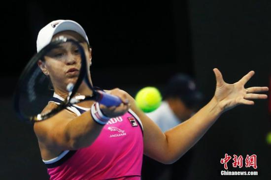 #中国新闻网#小威被压哨超越失WTA总决赛资格 年终第一花落谁家？
