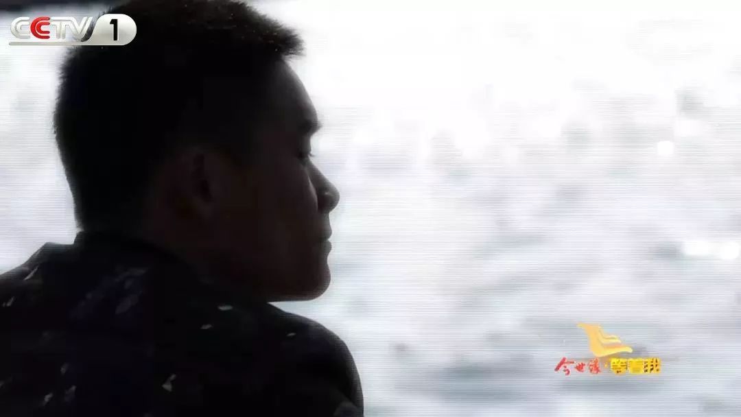 【央视一套】今晚十点半档，CCTV-1《等着我》与您相约！三十余载深藏身世秘密，病魔缠身盼落叶归根