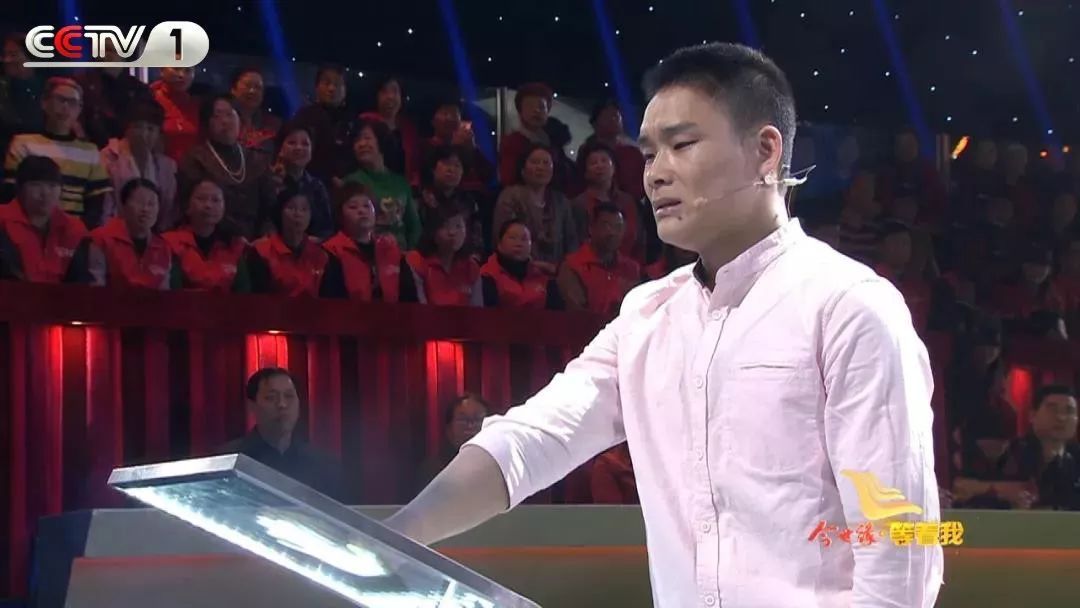 【央视一套】今晚十点半档，CCTV-1《等着我》与您相约！三十余载深藏身世秘密，病魔缠身盼落叶归根