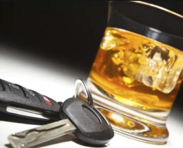 #光明网#男子因酒驾被查却坚称自己没喝酒，检查证实：他的胃在自行酿酒