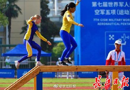 「光明网」燃！看空军五项比赛现场的速度与激情｜图集