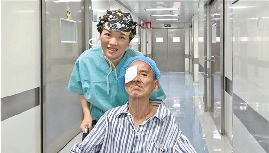 「中国青年网」医生，手术能不能小心点 保证我角膜还能捐