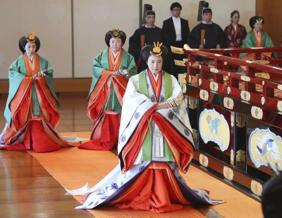 「央视今日亚洲」日本皇室受追捧 民调支持设女性天皇？