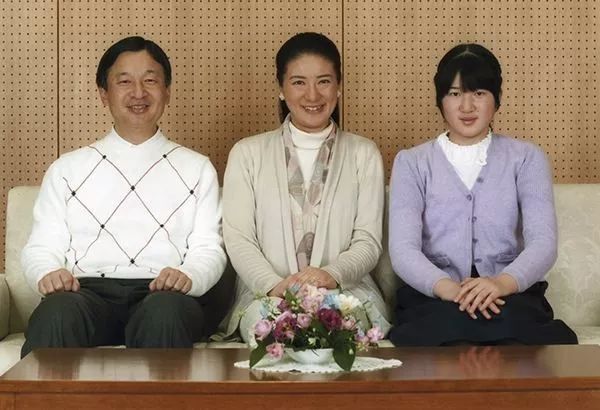 「央视今日亚洲」日本皇室受追捧 民调支持设女性天皇？