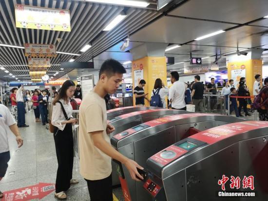 「中国新闻网」中国已39城开通地铁：运营里程超5800公里