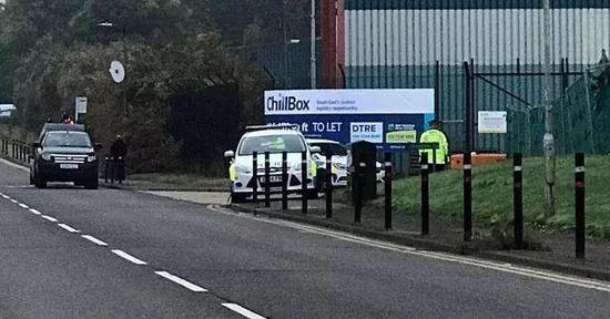 环球网■39名死者为中国人？英警方:进行验尸确定死因