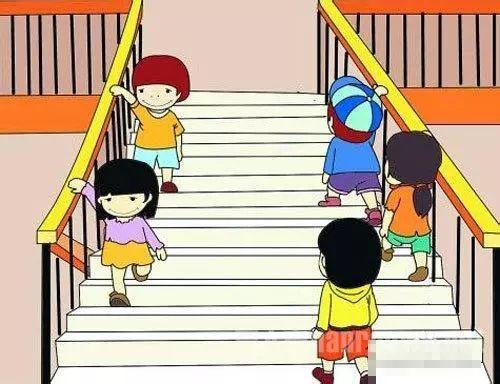 「光明网」又见宿舍吃火锅！阿消：你们胆子太大了