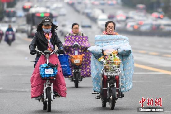 [中国新闻网]西南地区阴雨天气持续 新一股冷空气将影响中国