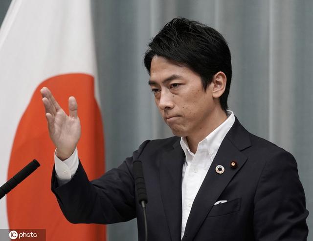 日本前首相小泉纯一郎之子成安倍内阁最有钱新人