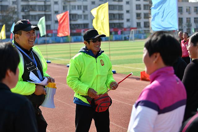【新京报】赛中取乐 通州漷县镇举行全民运动会