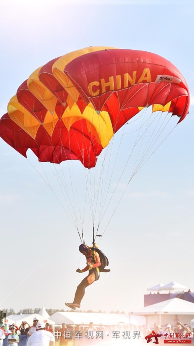 中国军视网@「军视界」为他们喝彩！来看军运会赛场上的精彩瞬间