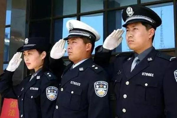 [光明网]25 万二手宝马却上 429 万保险，骗保不成反被抓