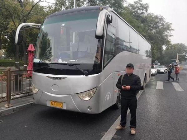 光明网：后怕！“隔夜酒”显威多起被查，竟还有旅游大巴车司机