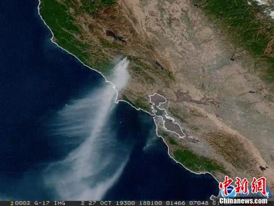 「中国新闻网」宇航员在国际空间站拍摄的美国加州野火照片公布