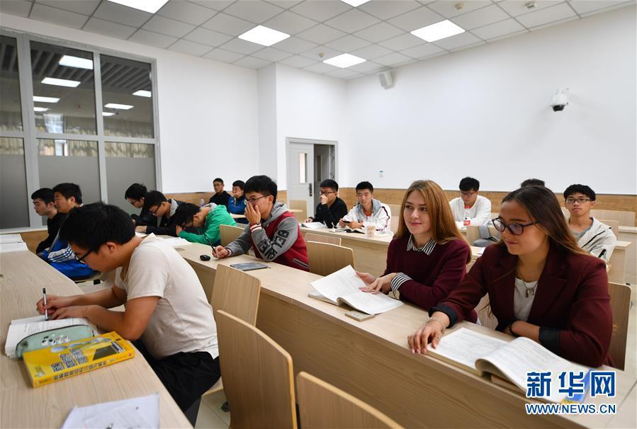 「新华网」一位俄罗斯姑娘的中国情缘