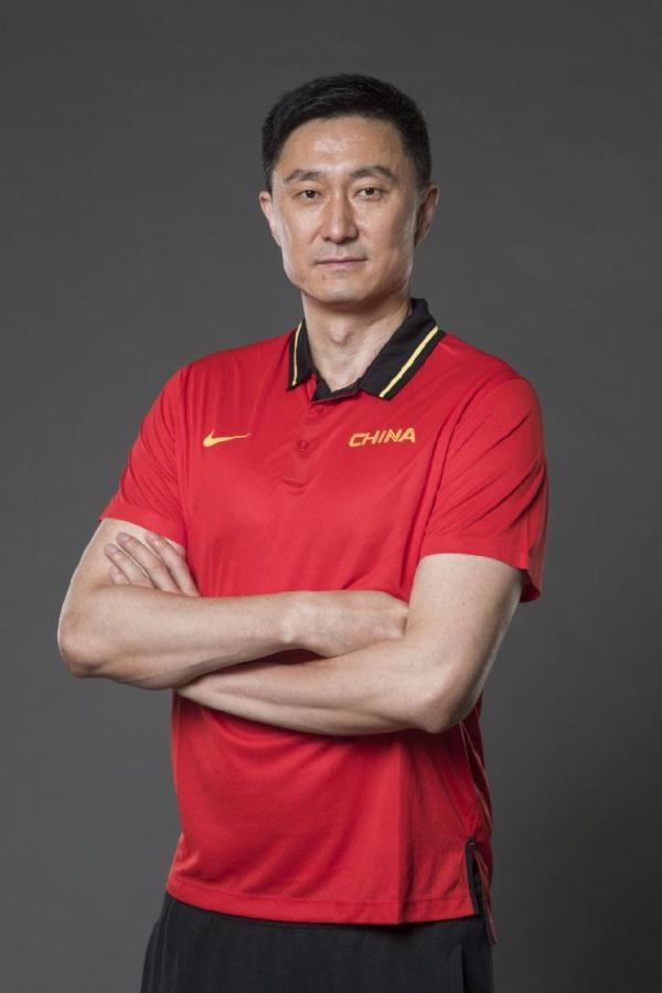 【光明网】中国男篮主教练更迭 李楠离职 杜锋上任