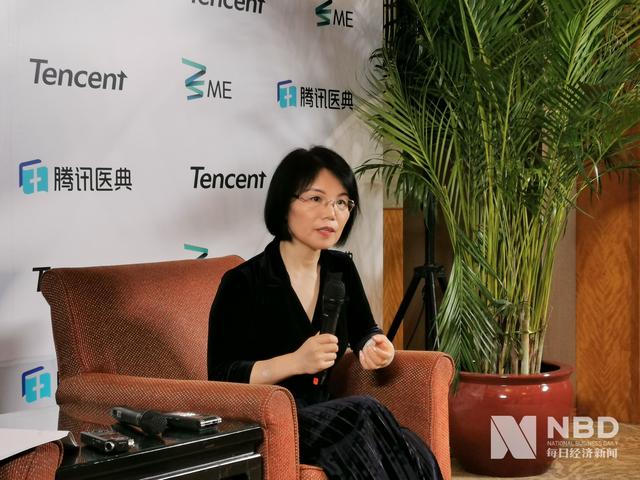 「每日经济新闻」北大分子医学研究所肖瑞平：医生型科学家有义务去平衡重大疾病研究