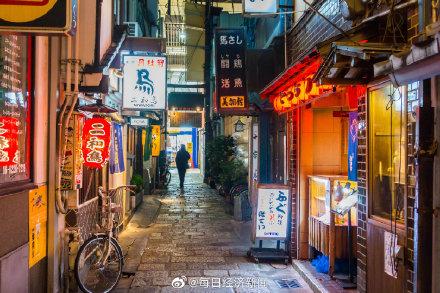 「光明网」调查：中国游客赴日第一理由是美食，不再为“爆买”
