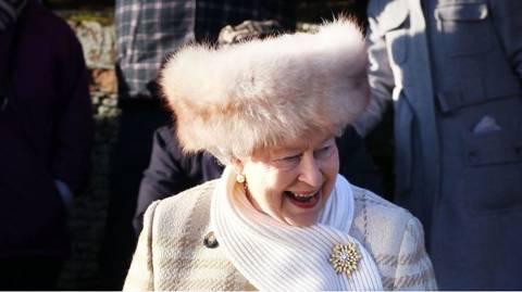 【环球网】英媒：英国女王伊丽莎白二世将不再穿真皮草