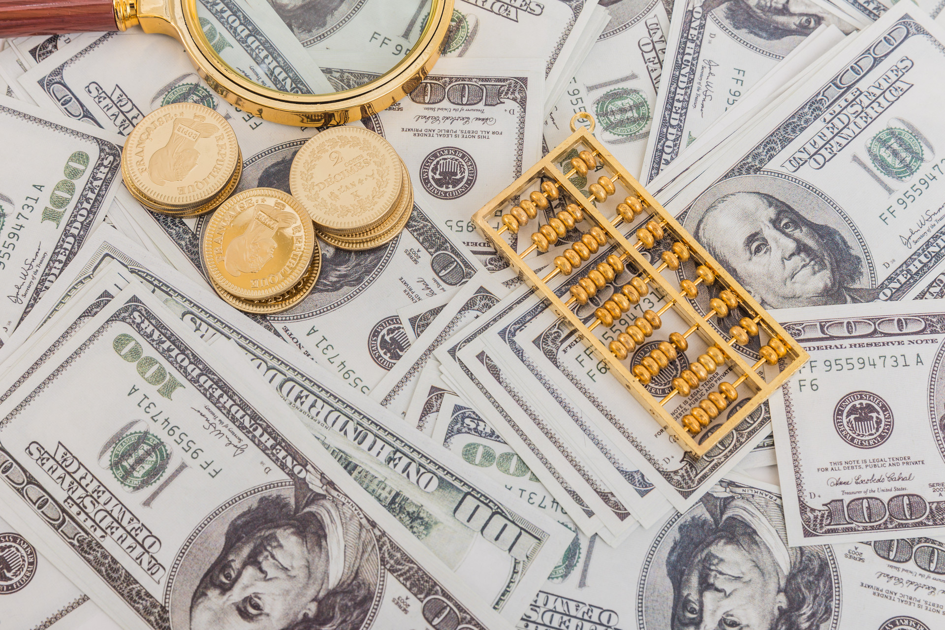 每日经济新闻@10月我国外储规模环比上升0.4%央行本月未增持黄金